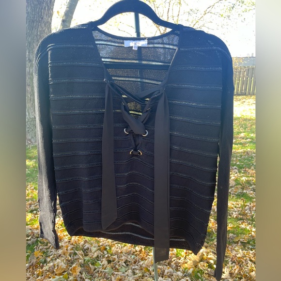 SUNCOO Paris Cropped Blouse Black and Silver Striped Eyelet Top Sz T1 = Sz Small - Picture 2 of 11